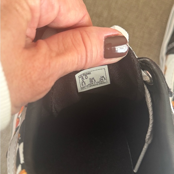 Vans Black and White checkered Butterfly Size 8 - Picture 5 of 7